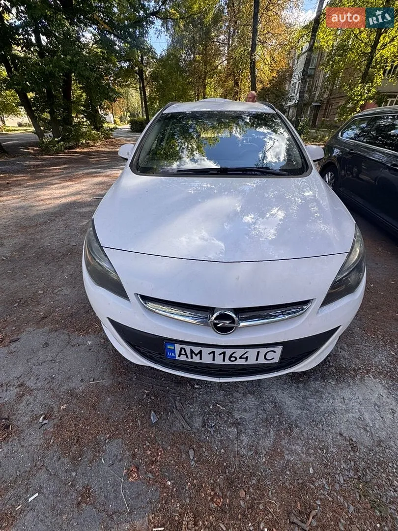 2015 Opel Astra - фото 1