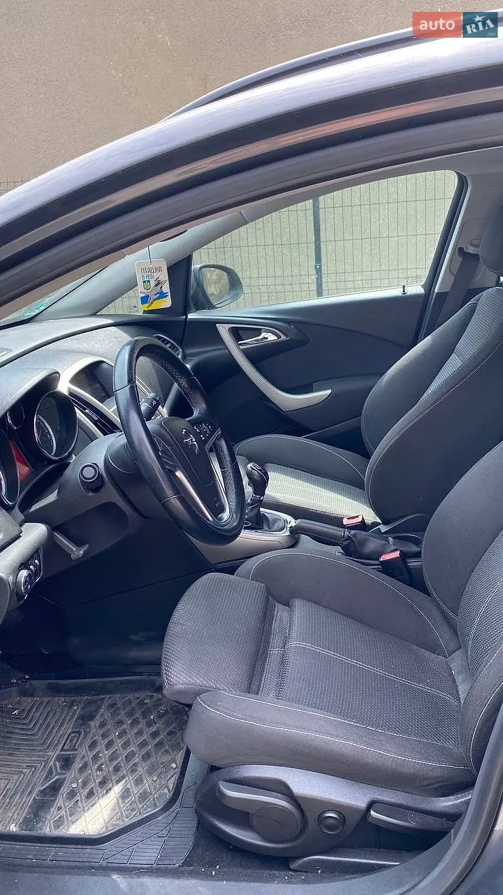 2011 Opel Astra - мініатюра 9