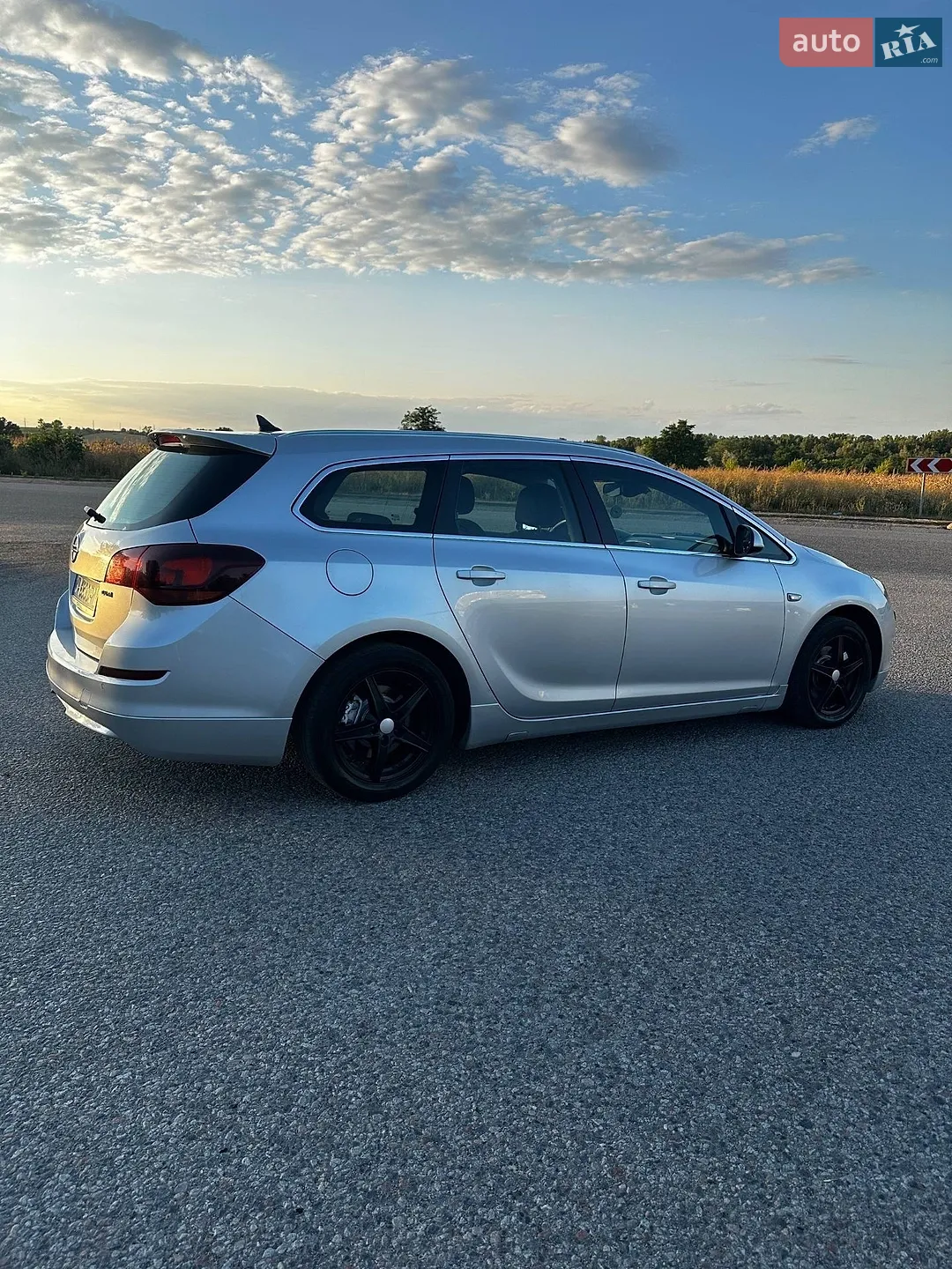 2011 Opel Astra - мініатюра 5