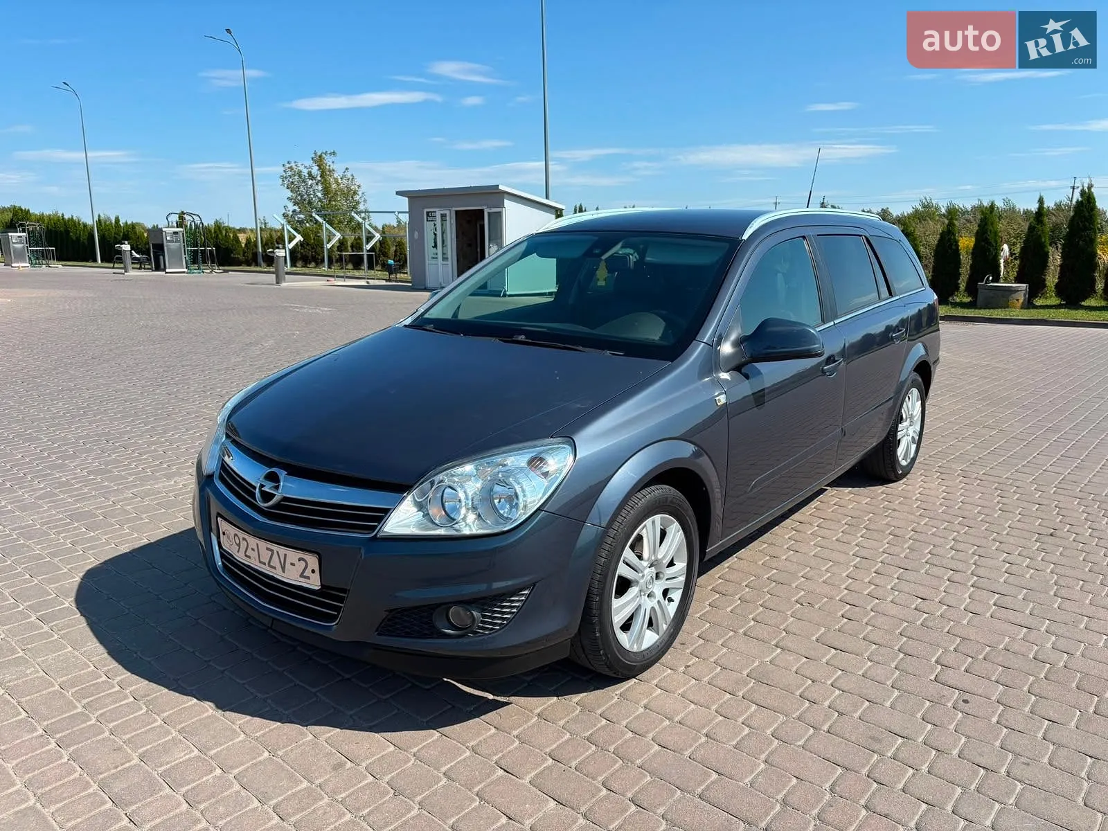 2010 Opel Astra - мініатюра 5