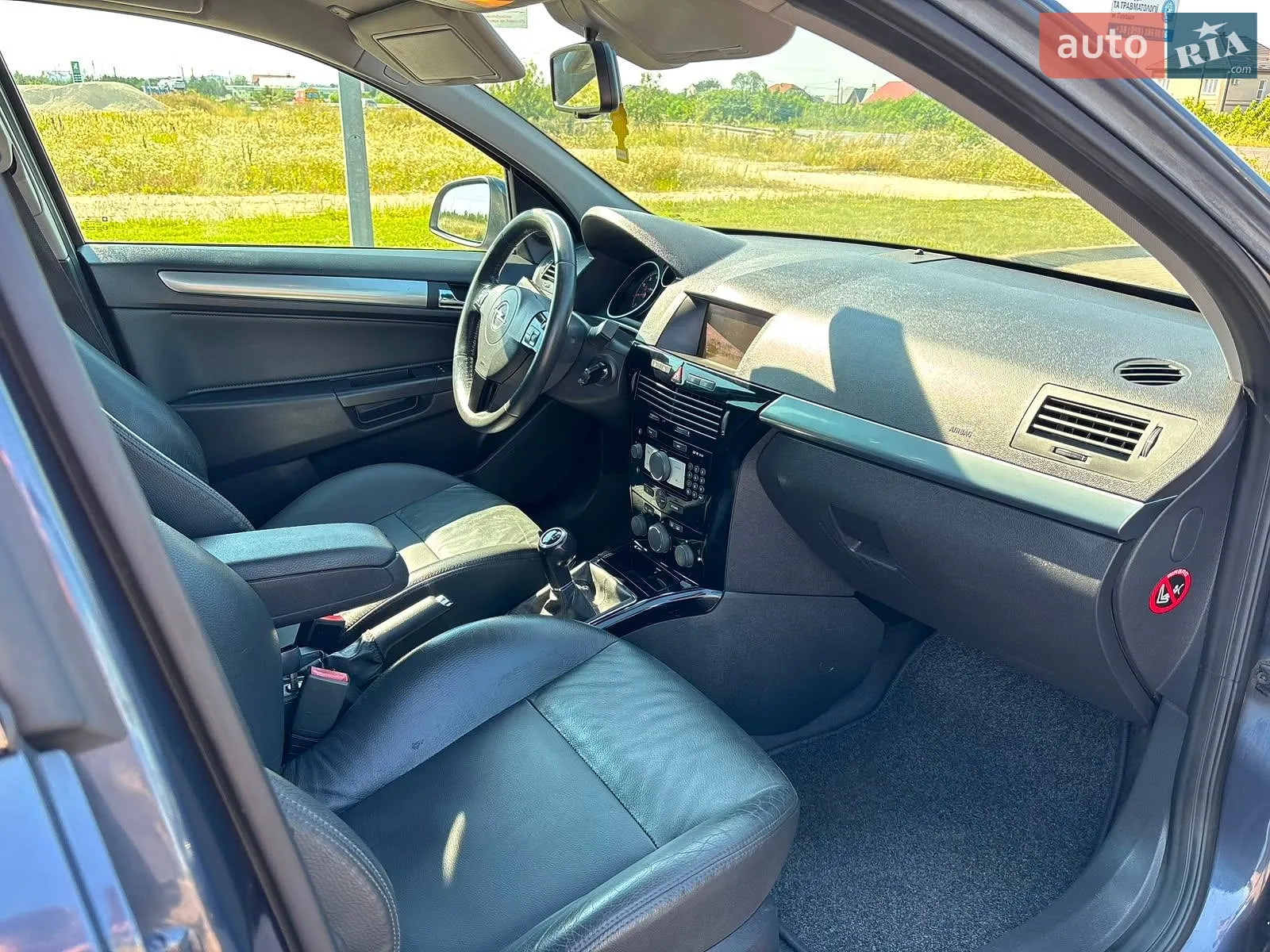 2010 Opel Astra - мініатюра 9