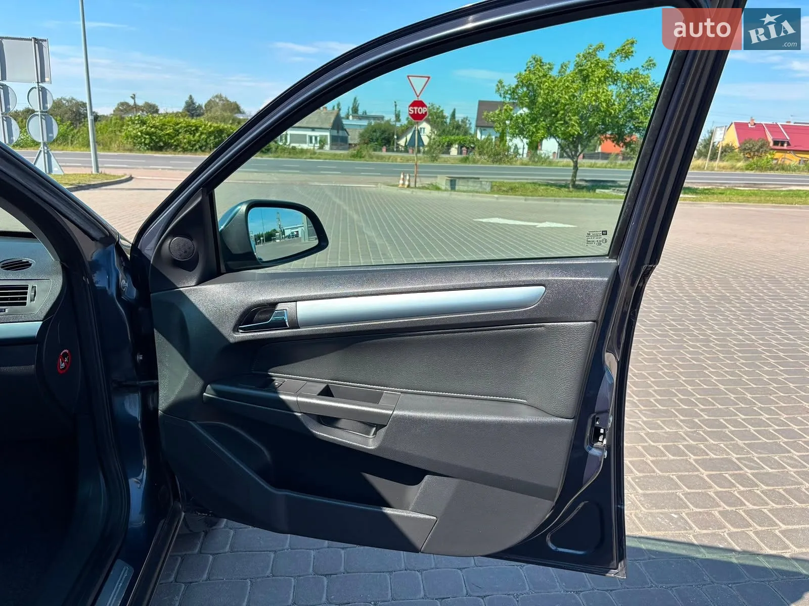 2010 Opel Astra - мініатюра 19