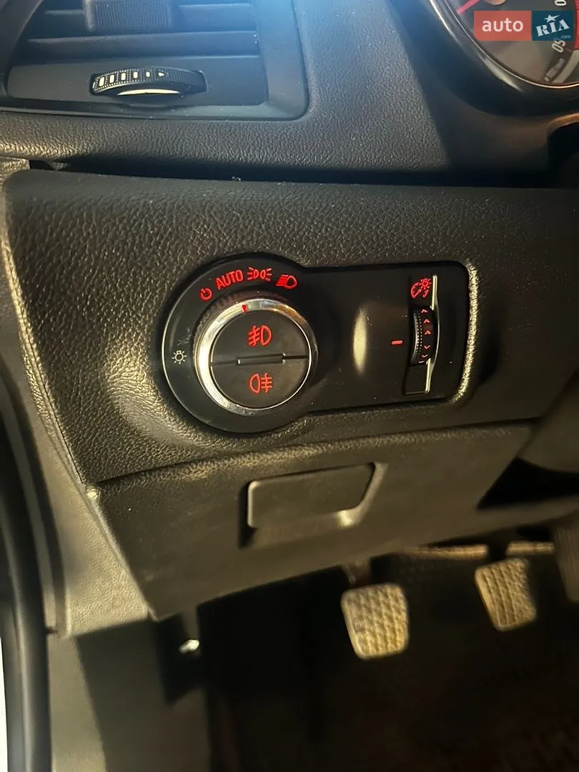 2015 Opel Astra - мініатюра 16