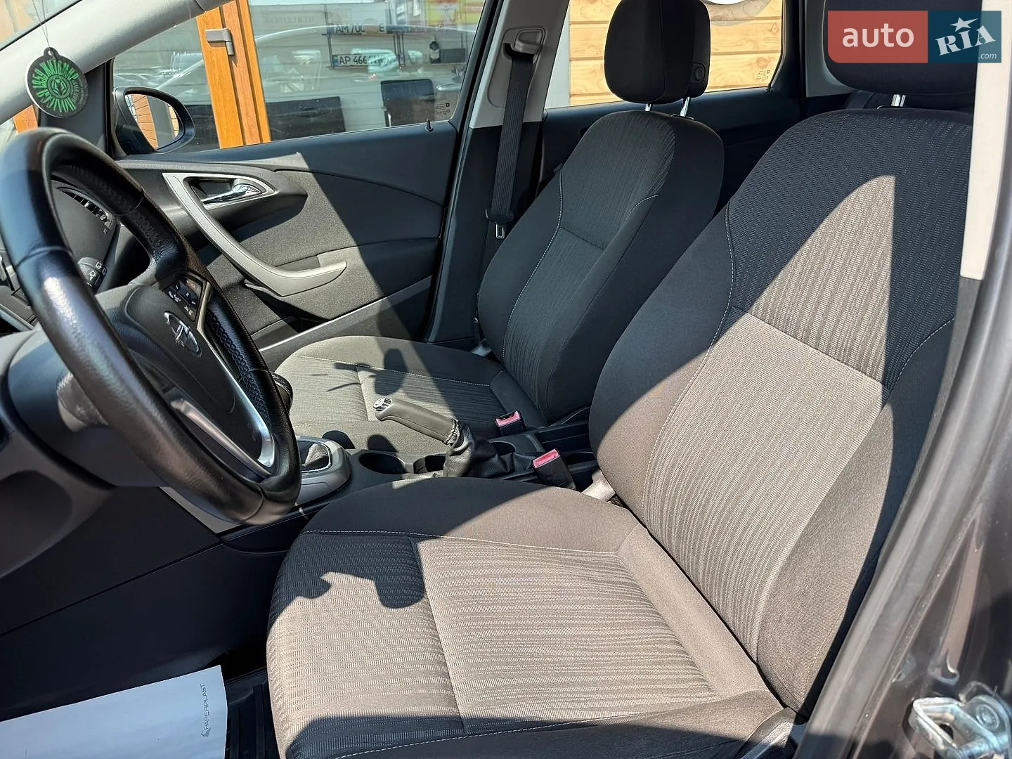 2012 Opel Astra - мініатюра 9