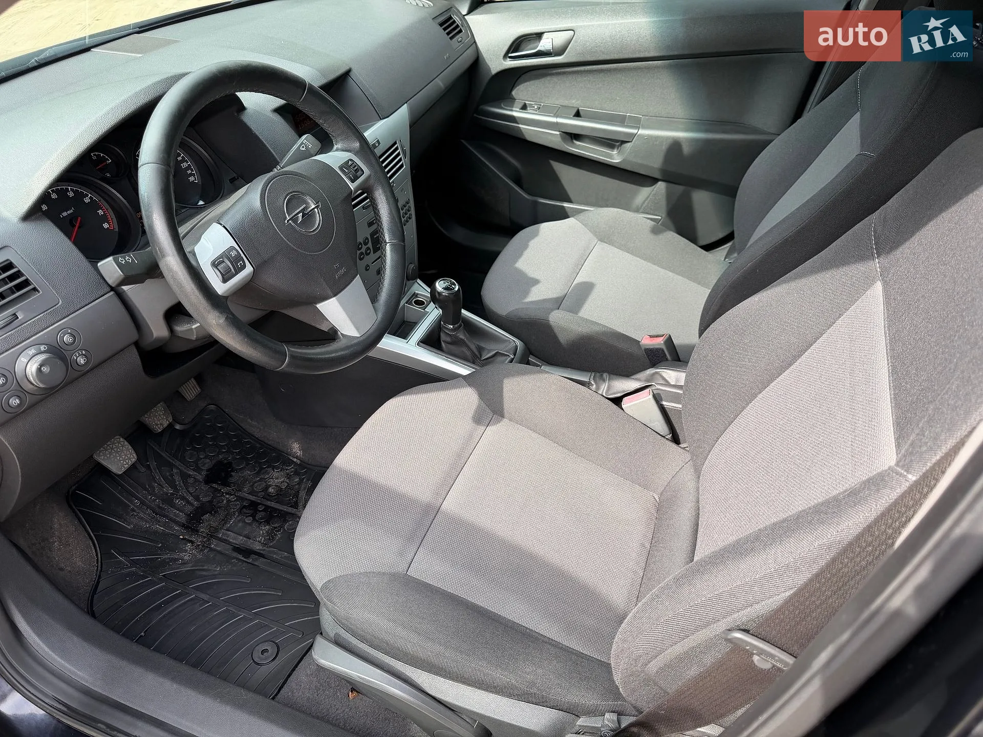 2011 Opel Astra - мініатюра 14
