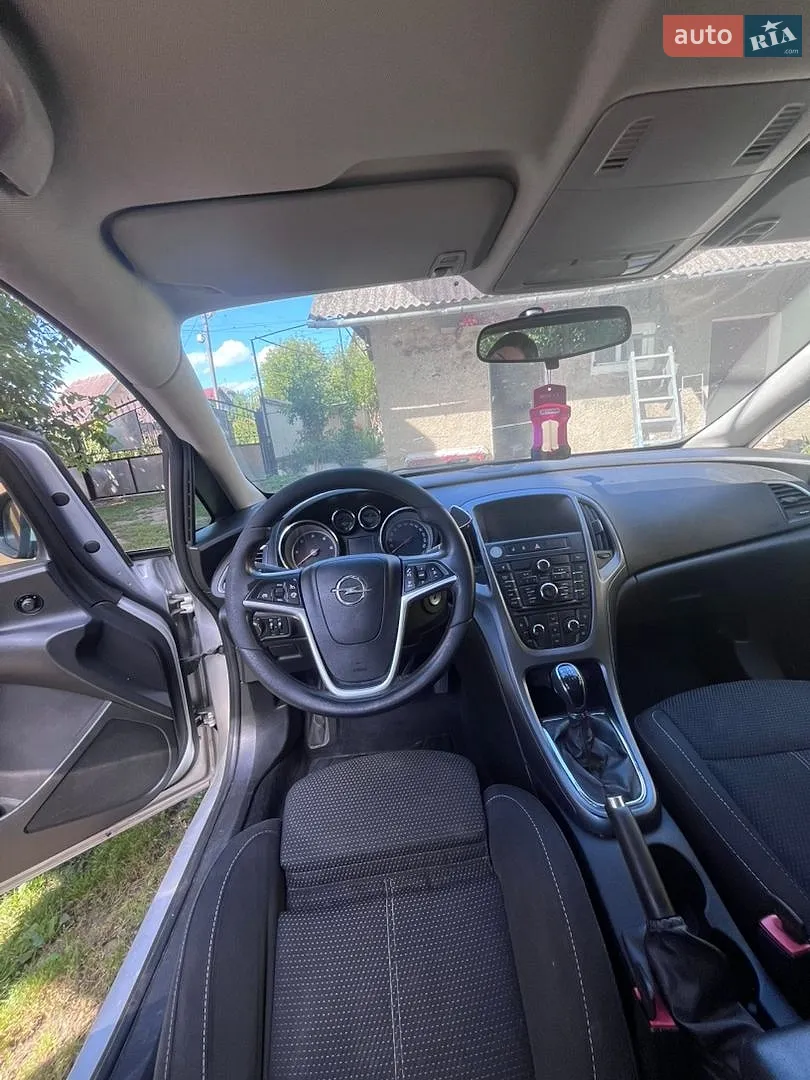 2012 Opel Astra - мініатюра 6
