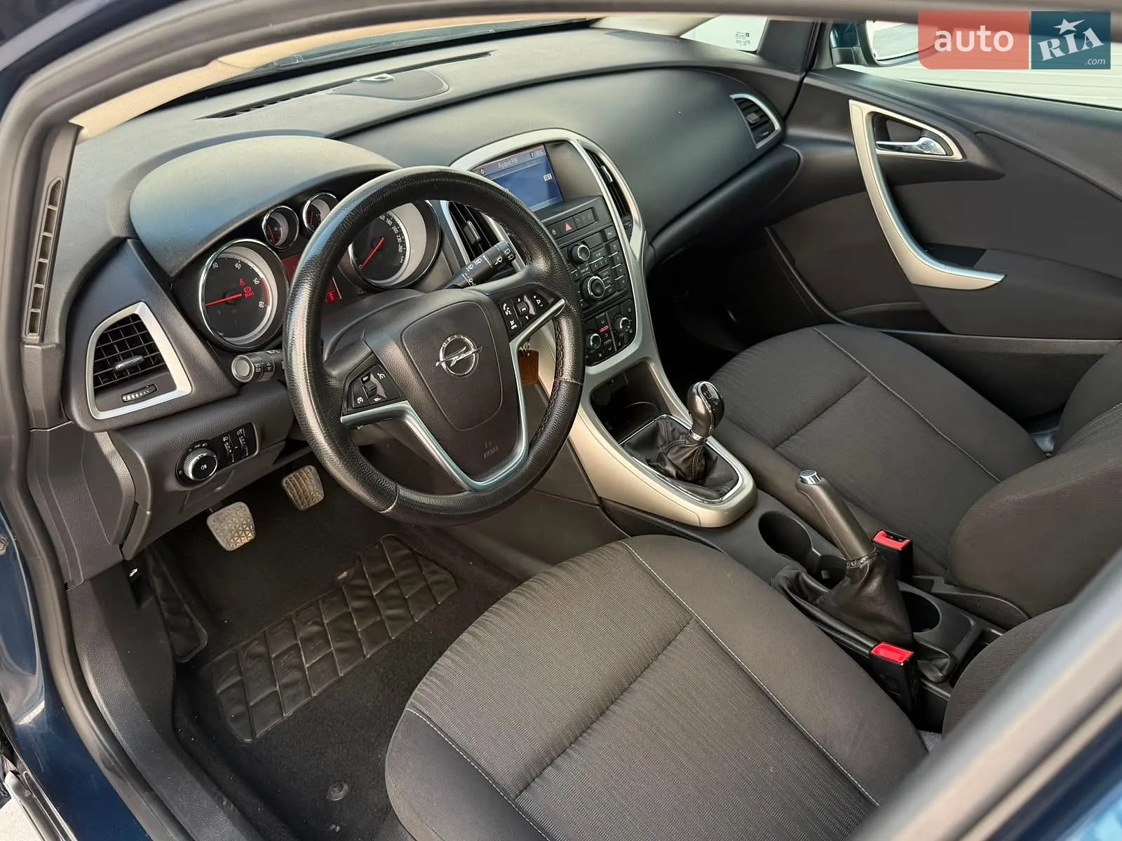 2012 Opel Astra - мініатюра 26