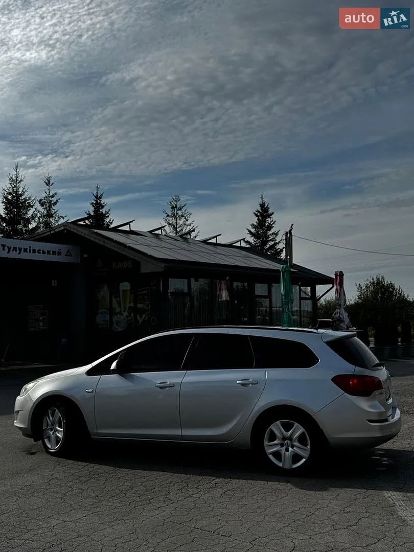 2010 Opel Astra - мініатюра 5