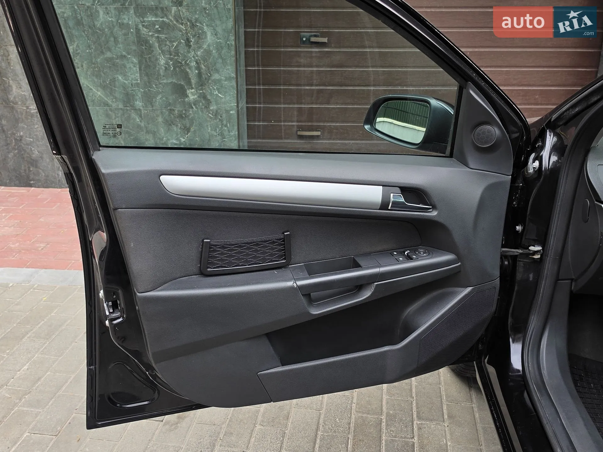 2010 Opel Astra - мініатюра 22