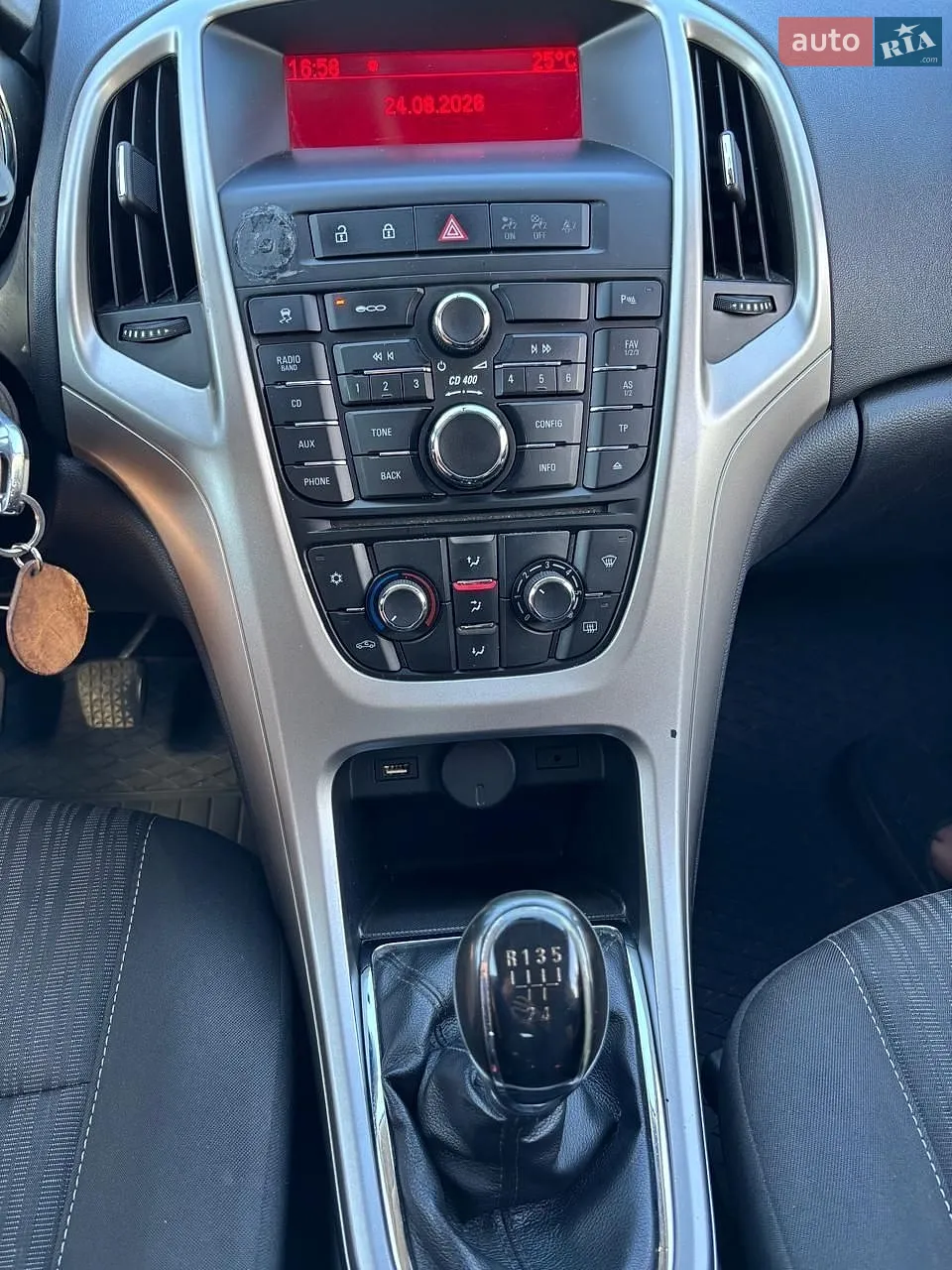 2011 Opel Astra - мініатюра 12