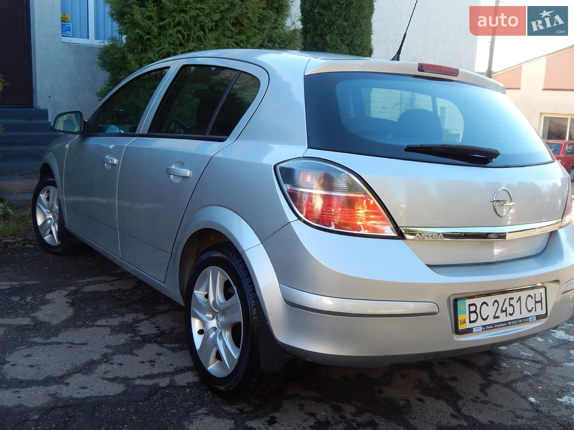 2010 Opel Astra - мініатюра 16