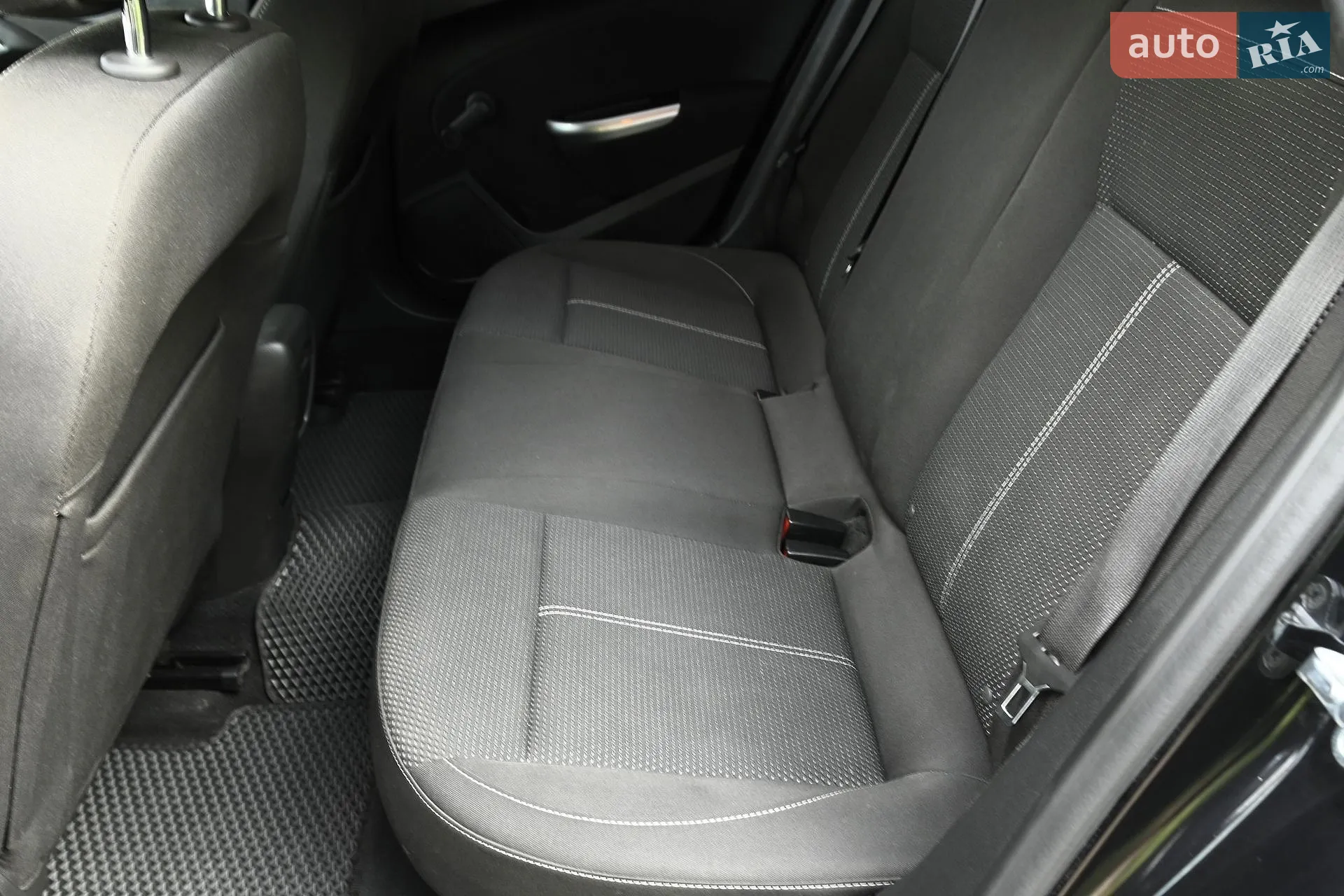 2010 Opel Astra - мініатюра 48