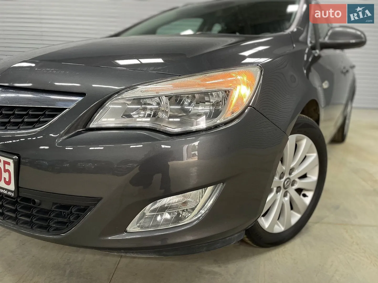 2011 Opel Astra - мініатюра 9