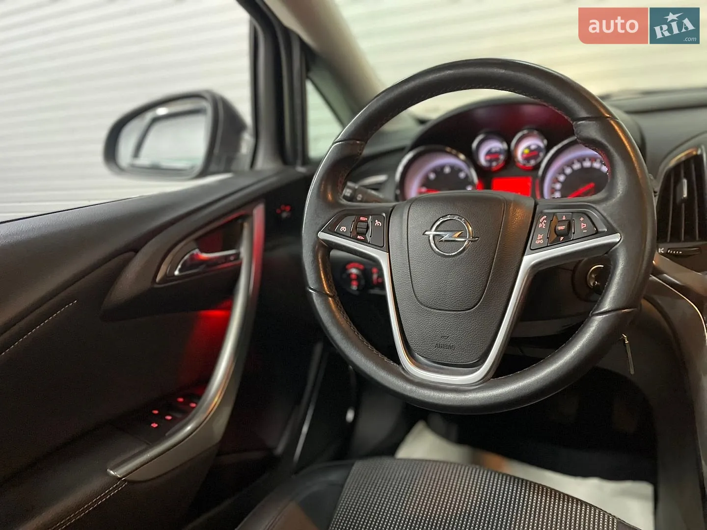 2011 Opel Astra - мініатюра 46