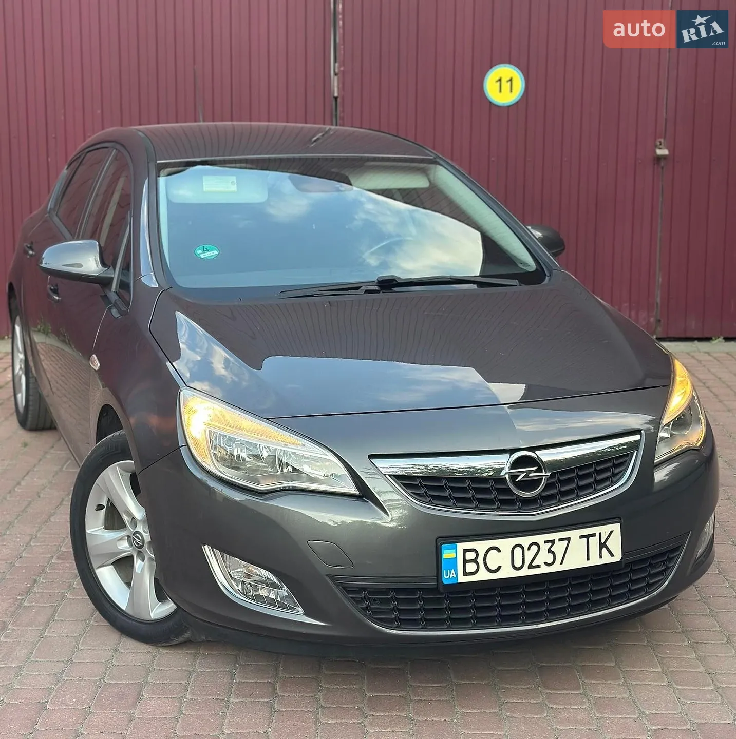2010 Opel Astra - фото 1