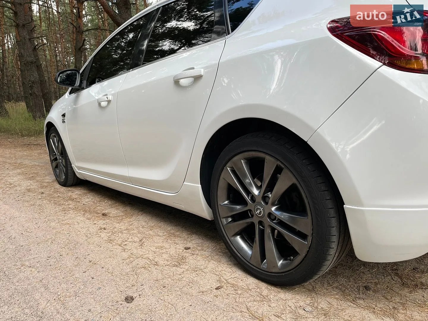 2011 Opel Astra - мініатюра 8