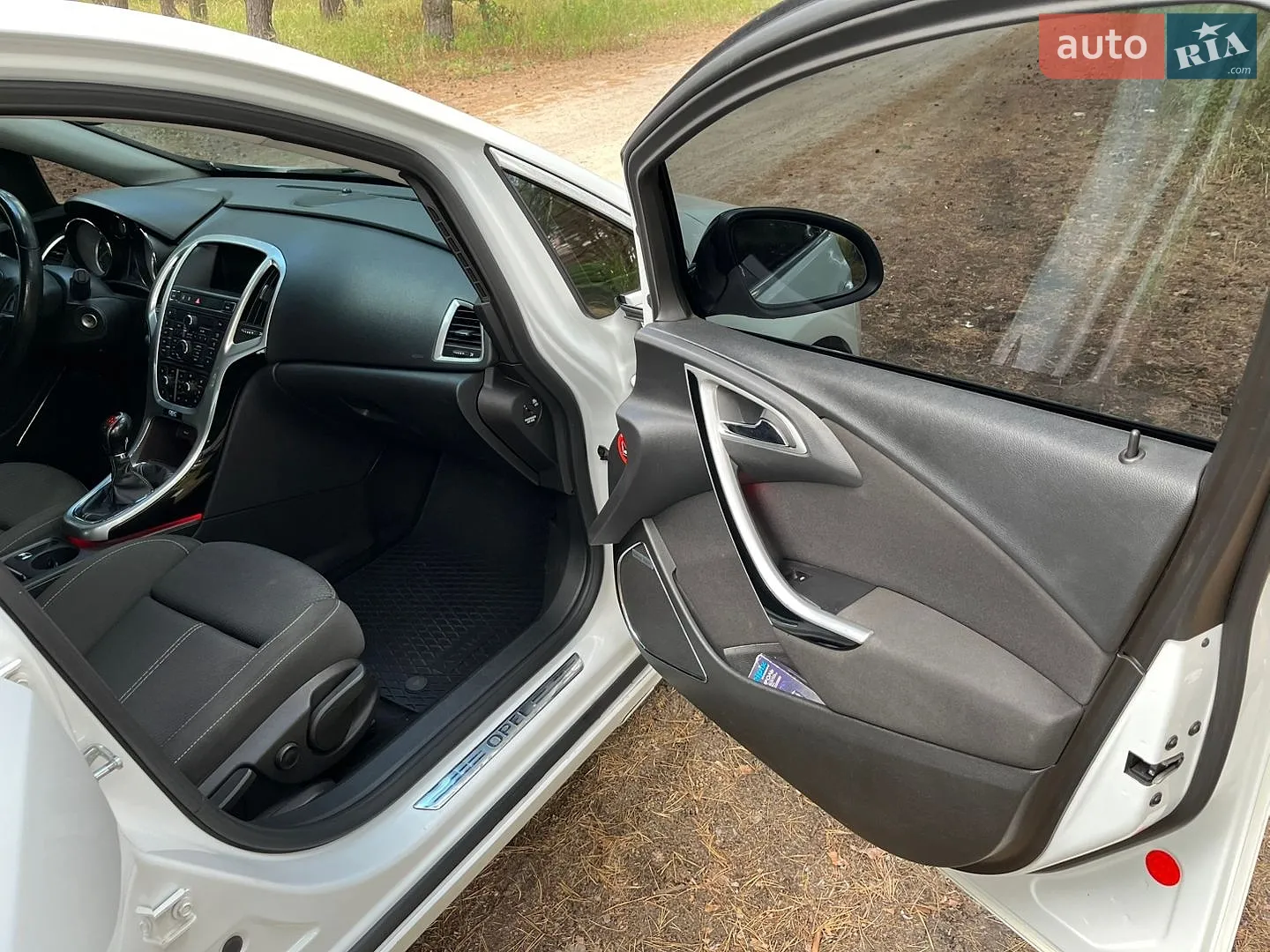 2011 Opel Astra - мініатюра 24