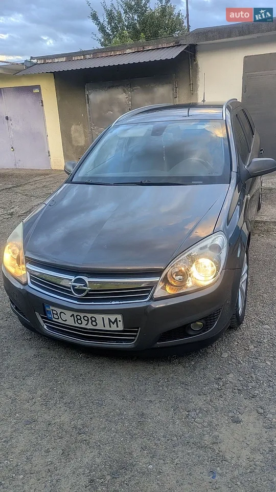 2010 Opel Astra - мініатюра 24