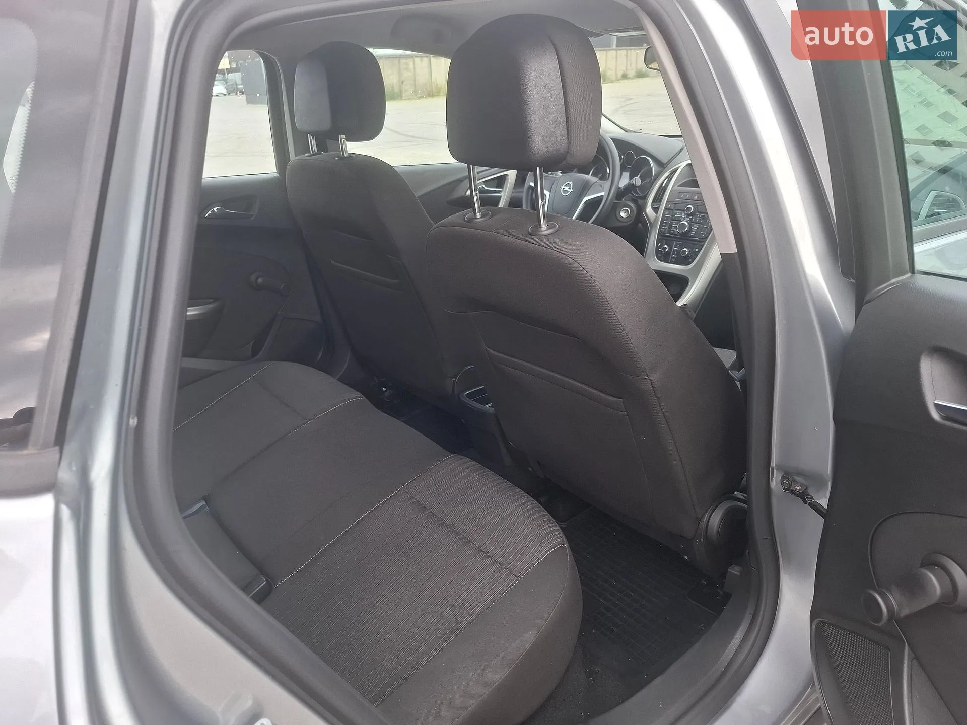 2010 Opel Astra - мініатюра 27