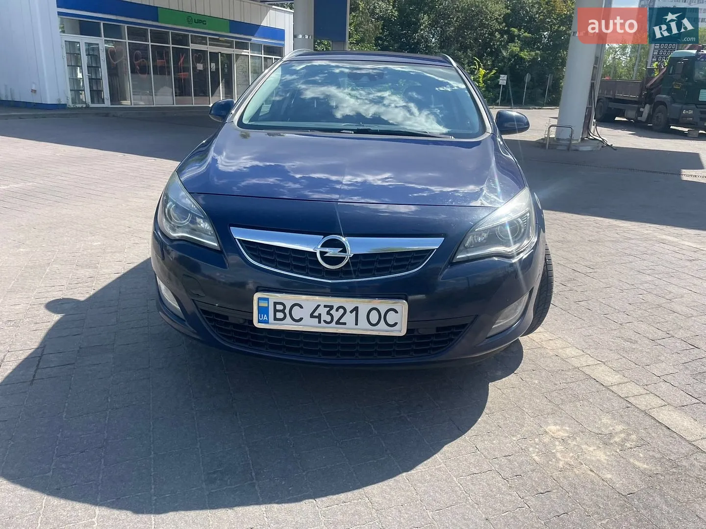 2011 Opel Astra - мініатюра 2