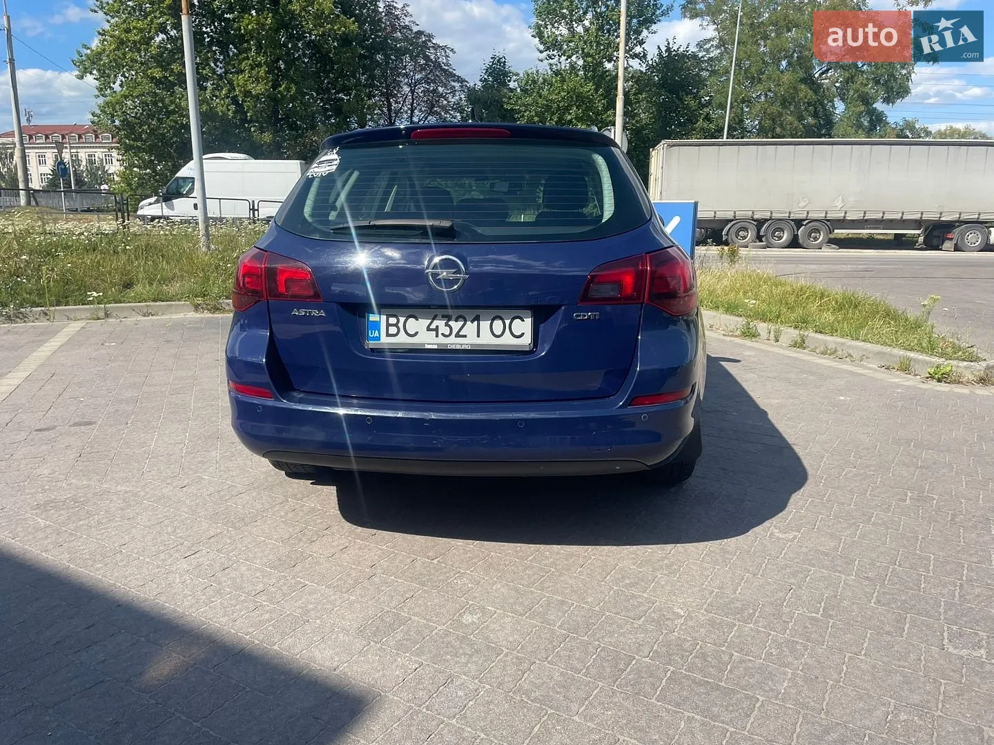 2011 Opel Astra - мініатюра 7