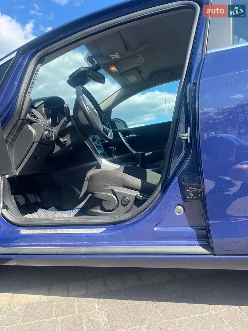 2011 Opel Astra - мініатюра 13