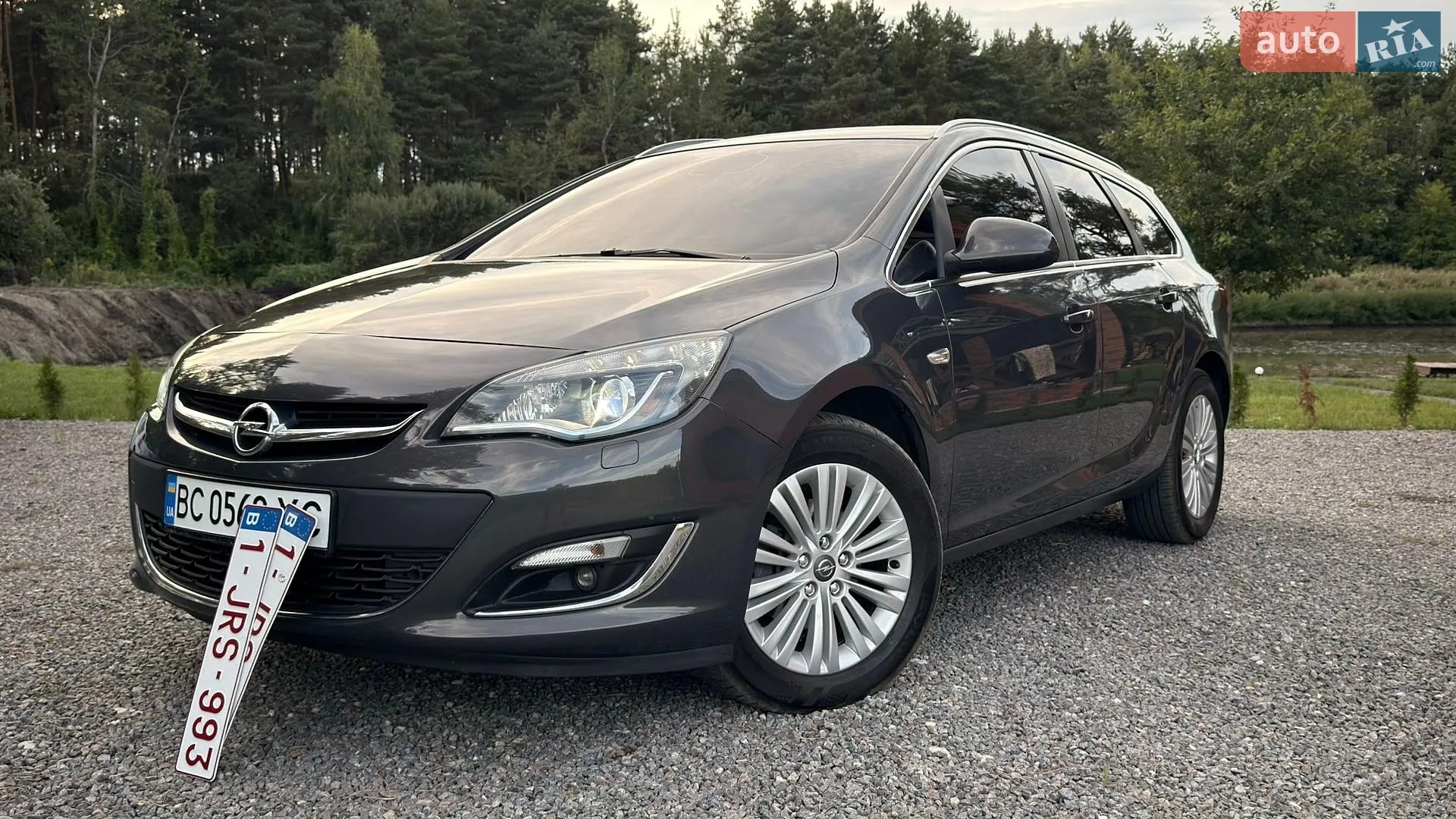 2013 Opel Astra - фото 1