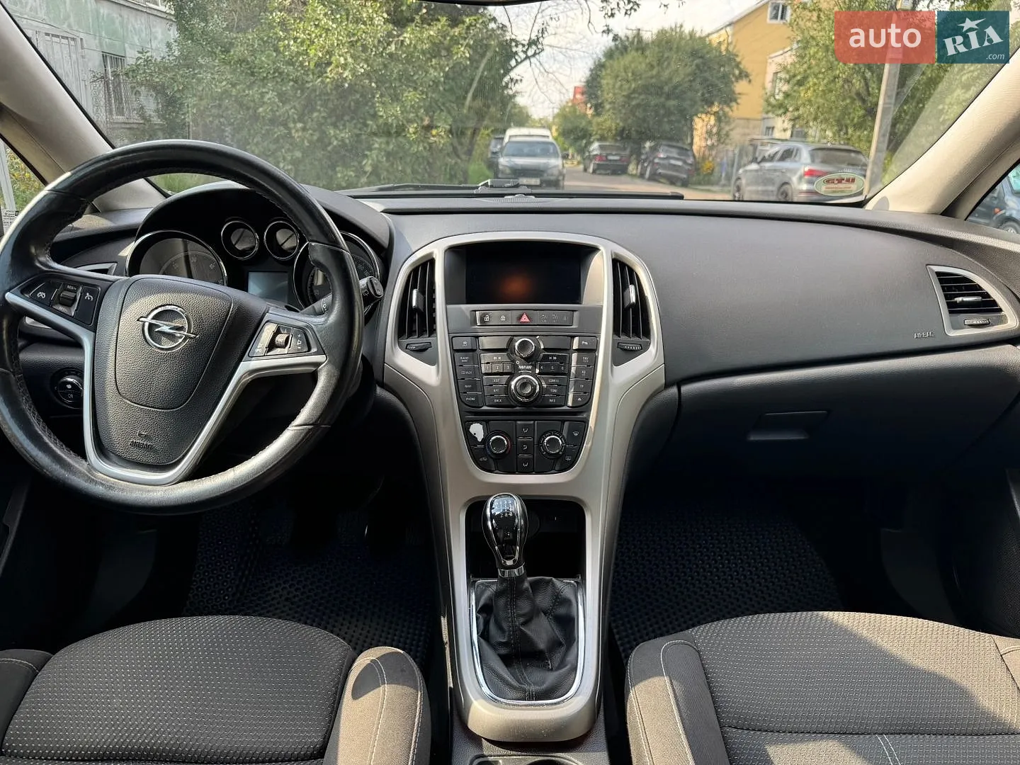 2011 Opel Astra - мініатюра 8