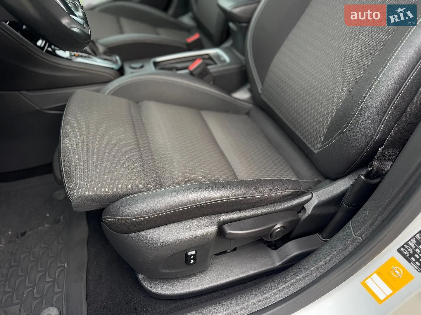 2017 Opel Astra - мініатюра 23