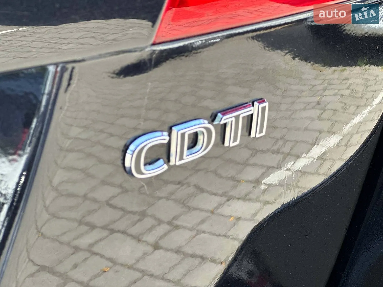 2011 Opel Astra - мініатюра 10