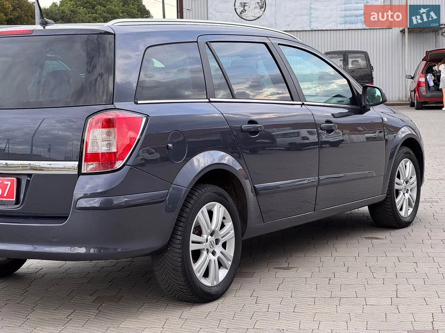 2010 Opel Astra - мініатюра 13