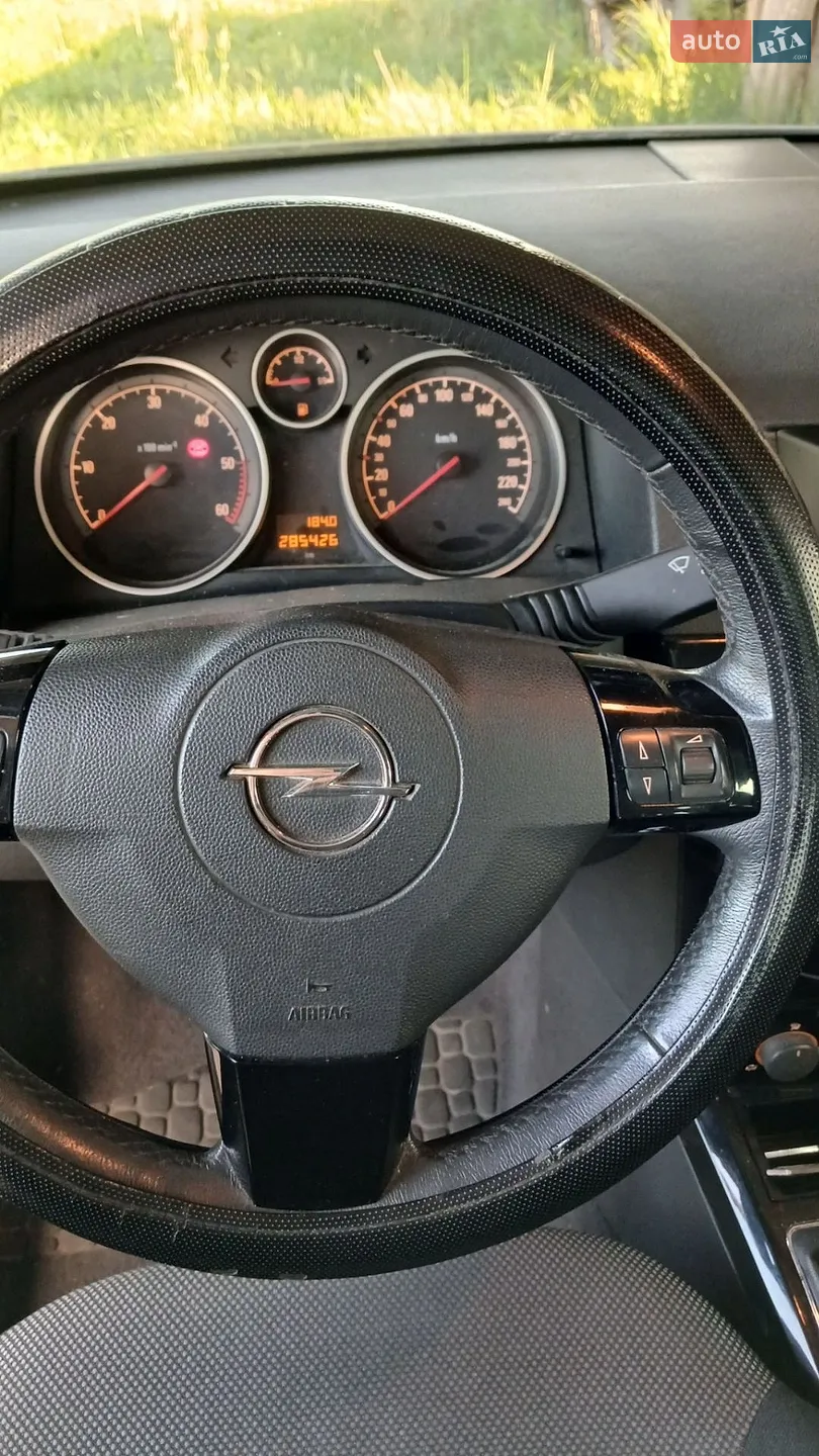 2010 Opel Astra - мініатюра 6