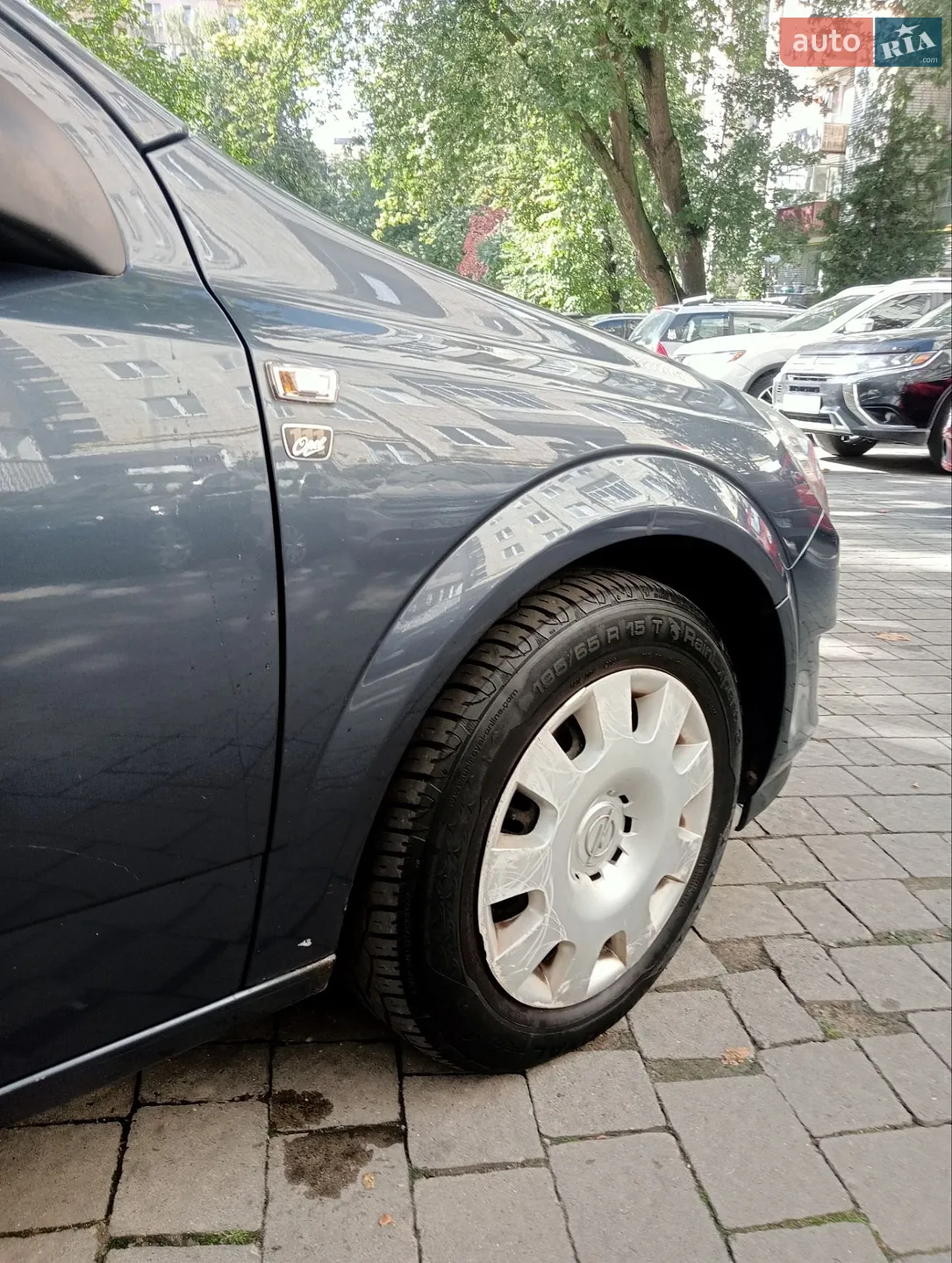 2010 Opel Astra - мініатюра 12