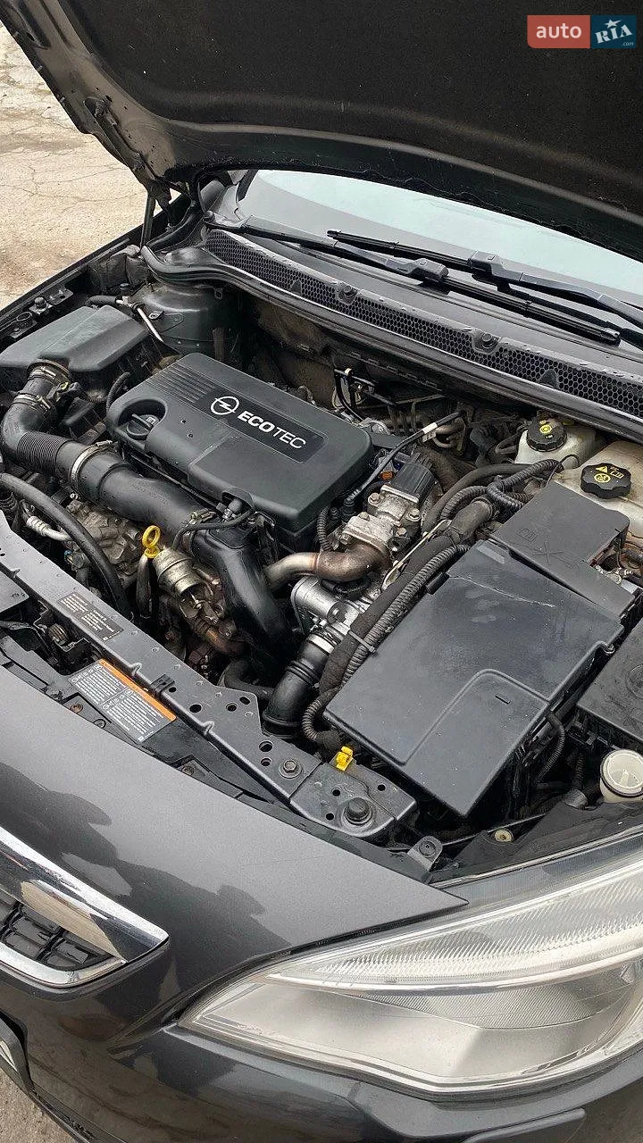 2011 Opel Astra - мініатюра 4