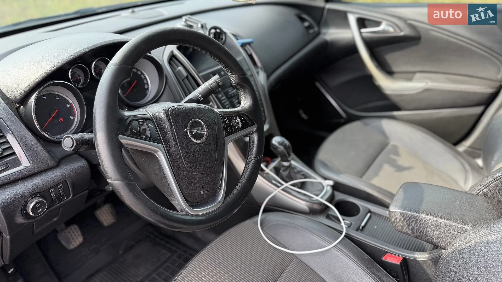 2010 Opel Astra - мініатюра 9
