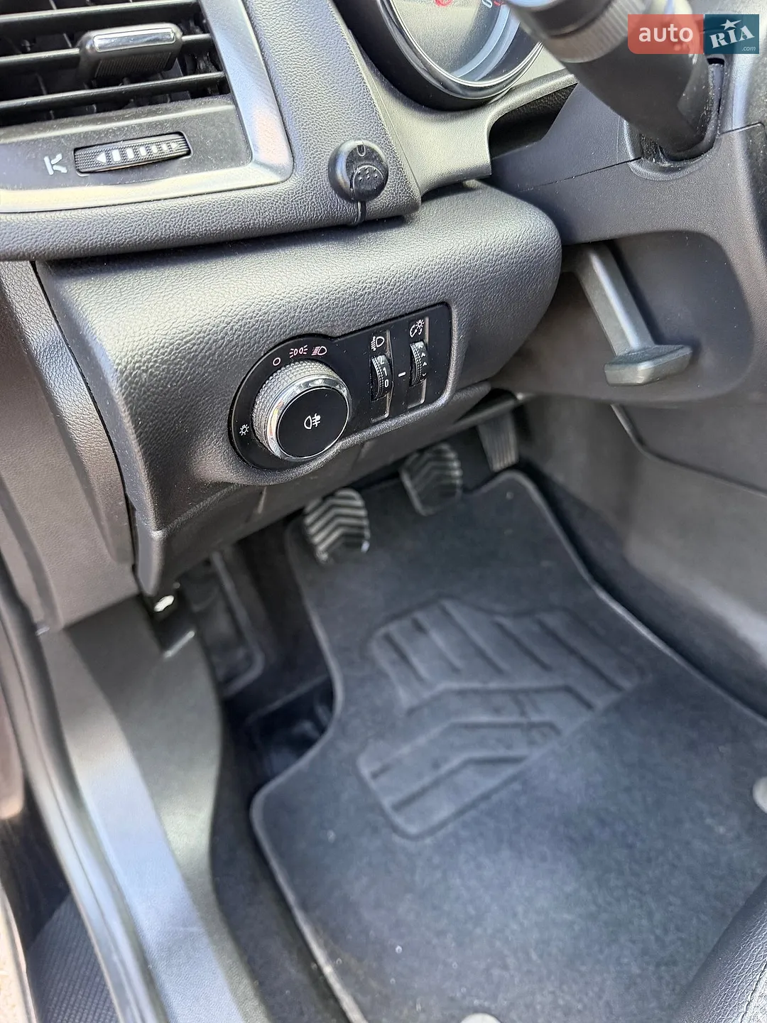 2010 Opel Astra - мініатюра 20