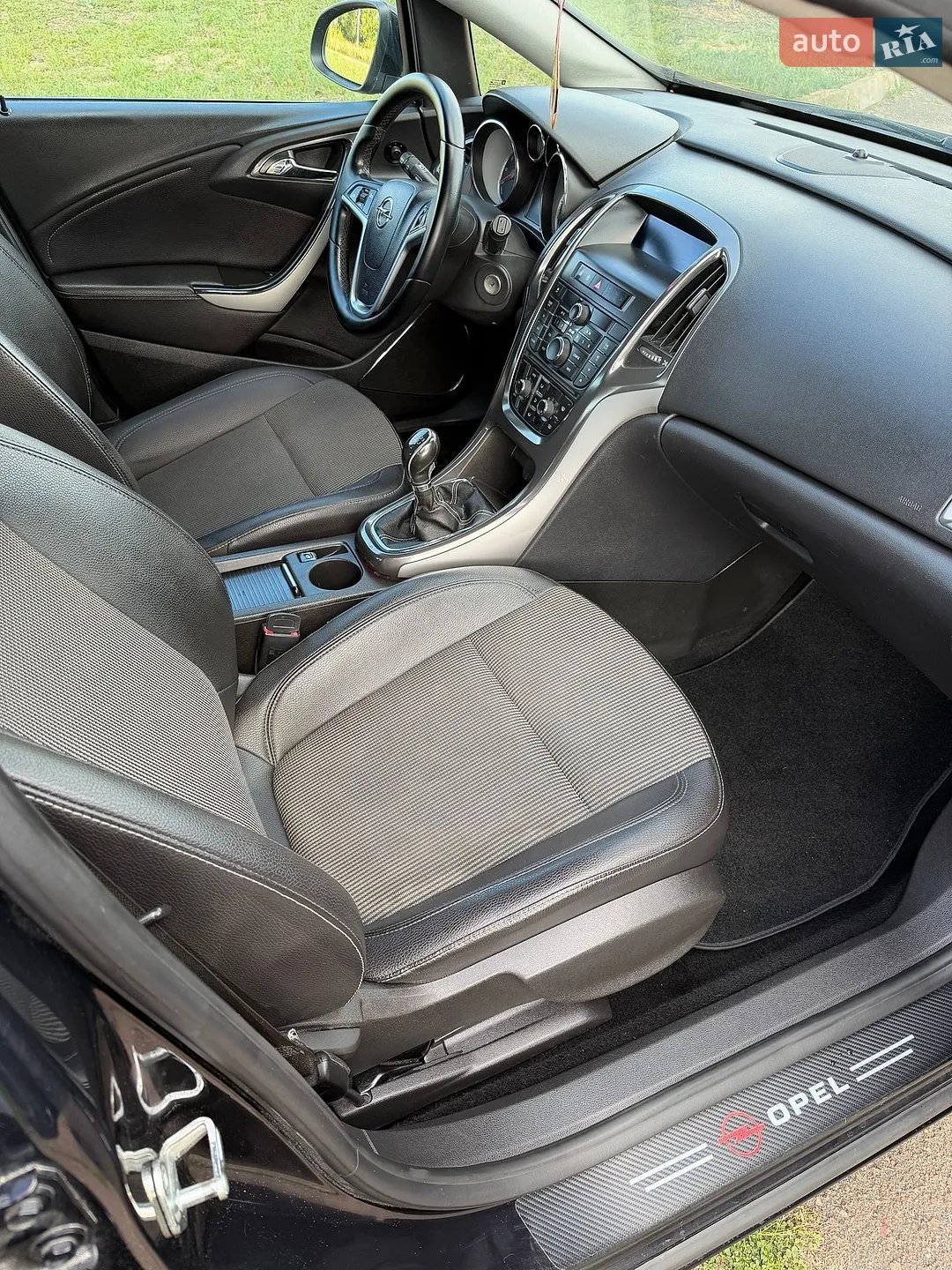 2010 Opel Astra - мініатюра 30