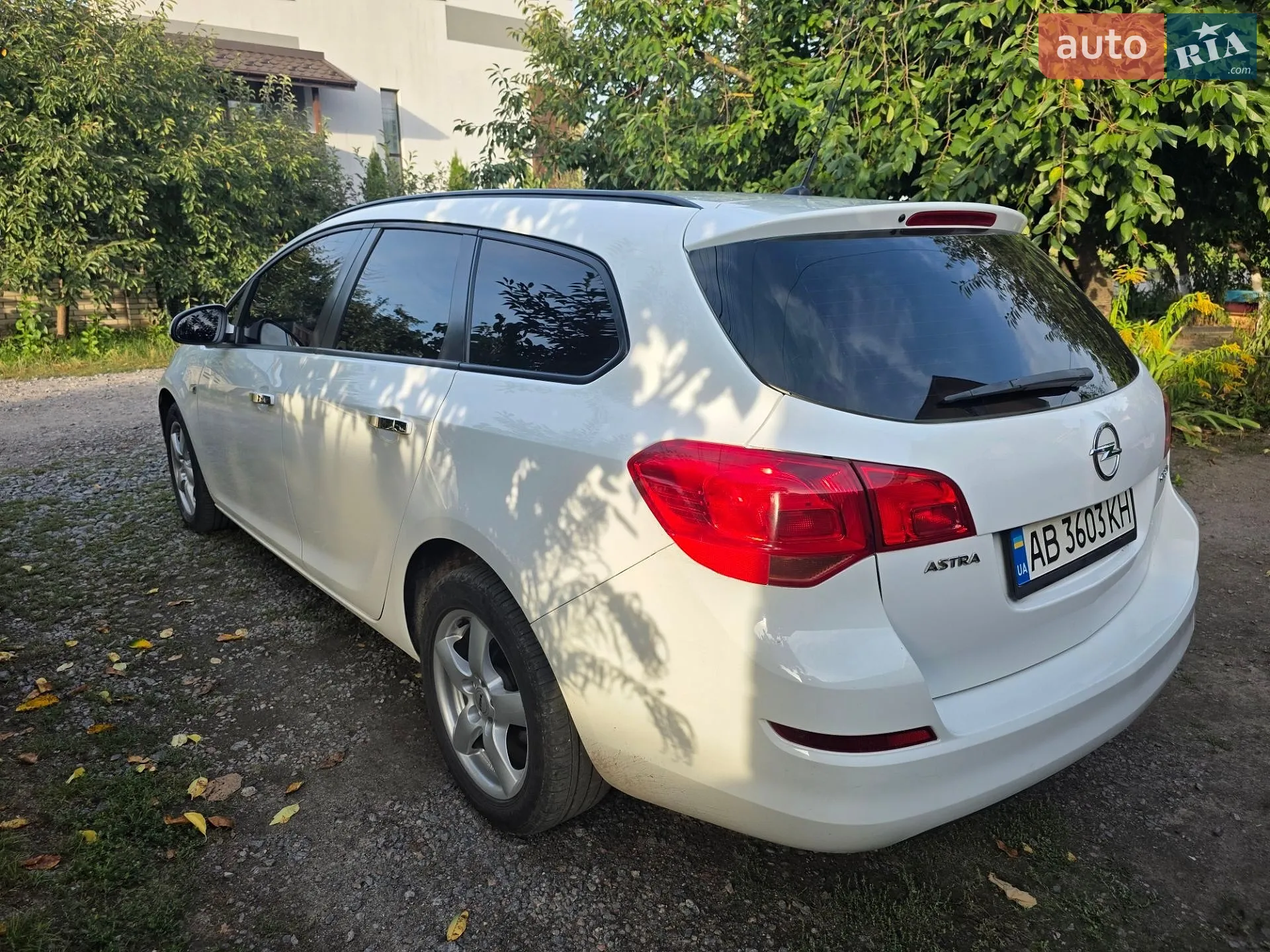2011 Opel Astra - мініатюра 6