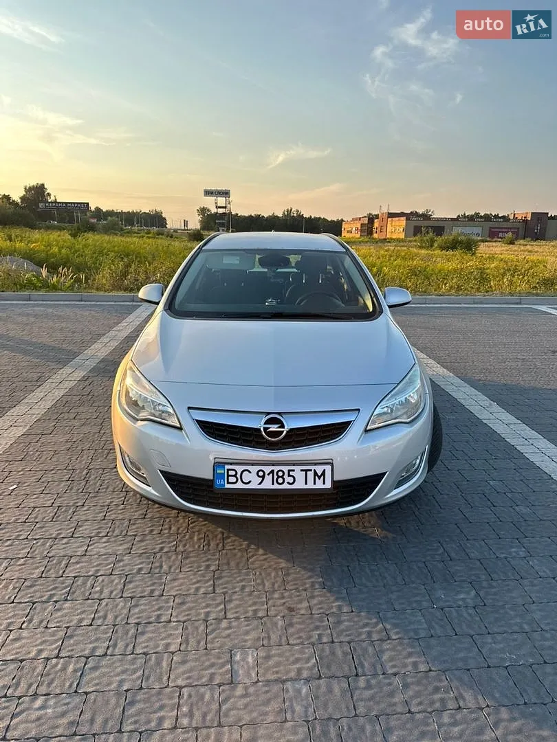 2011 Opel Astra - мініатюра 8