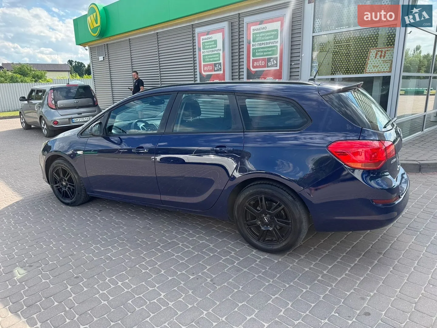 2012 Opel Astra - мініатюра 18