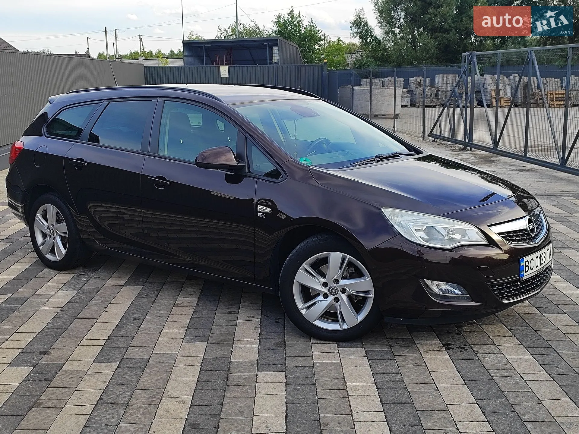 2012 Opel Astra - мініатюра 3
