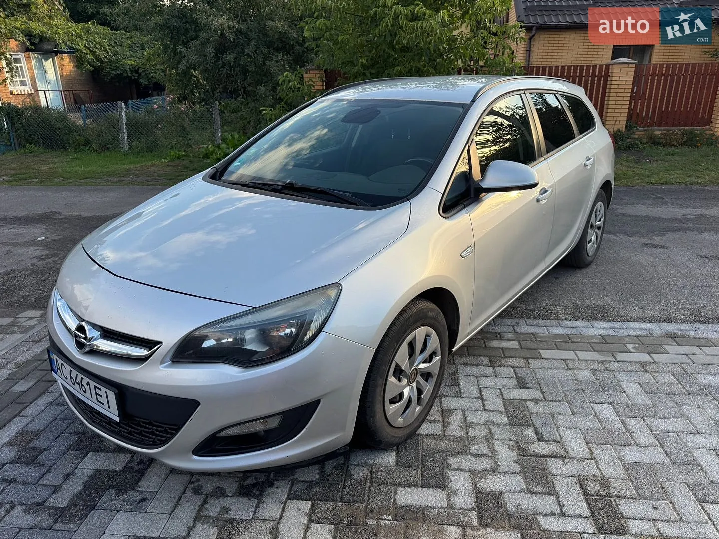 2015 Opel Astra - фото 1