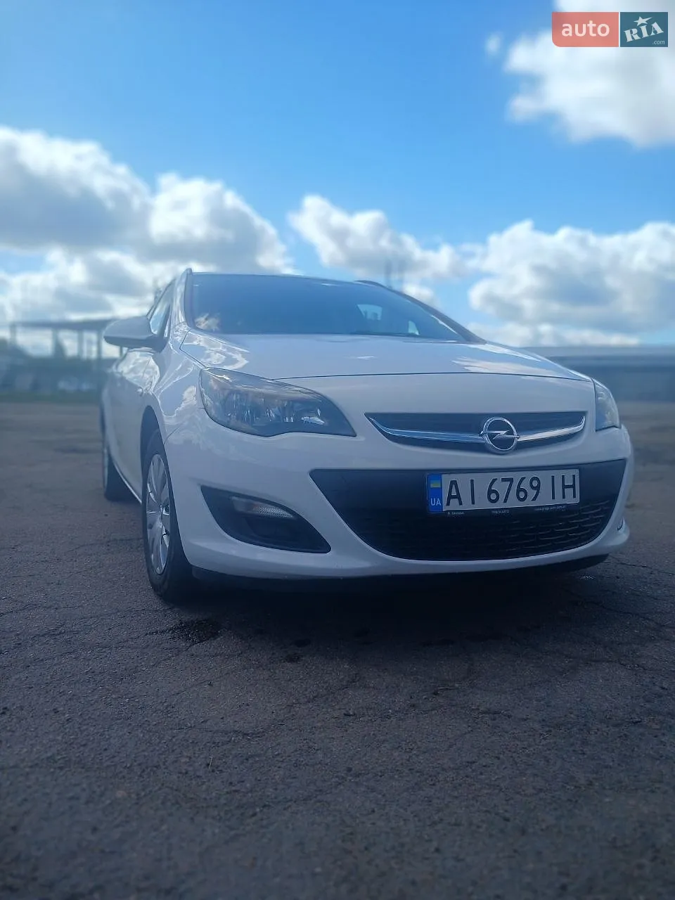 2014 Opel Astra - фото 1