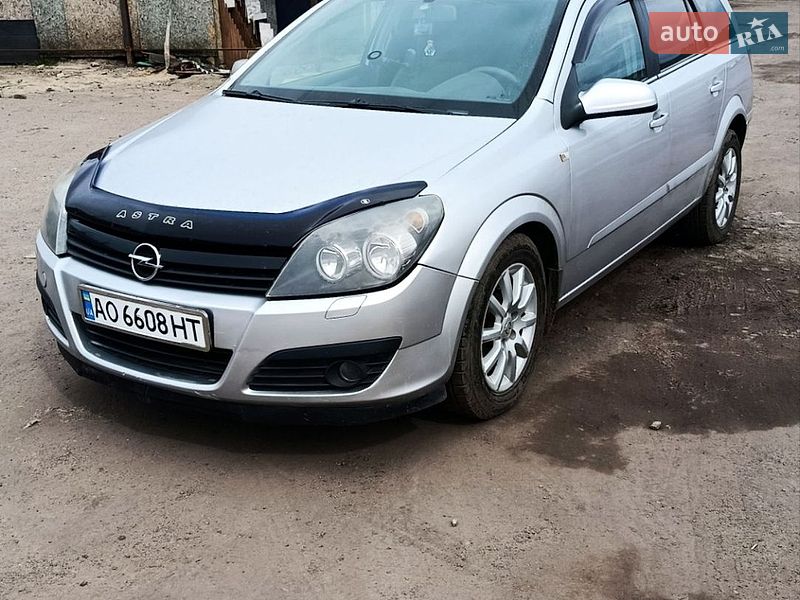 Універсал Opel Astra 2006 в Барвінковому
