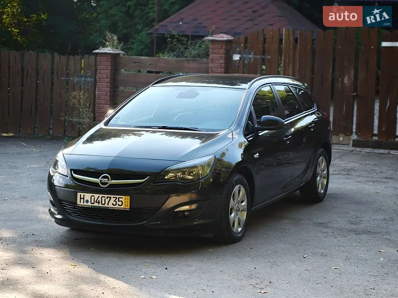 Opel Astra 2015