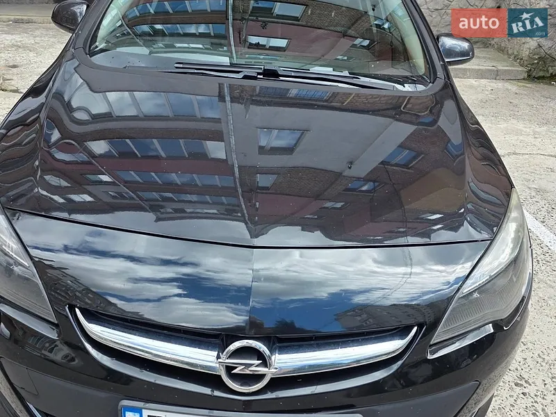 Opel Astra 2015
