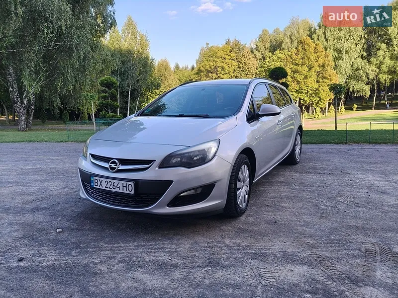 Opel Astra 2013