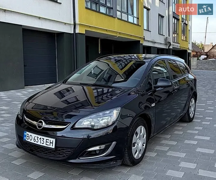 Opel Astra 2013