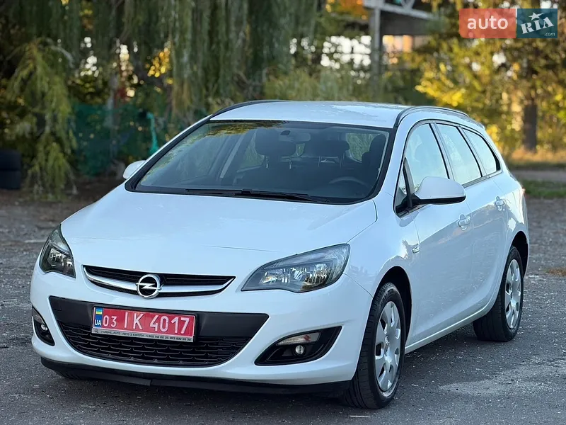 Opel Astra 2014