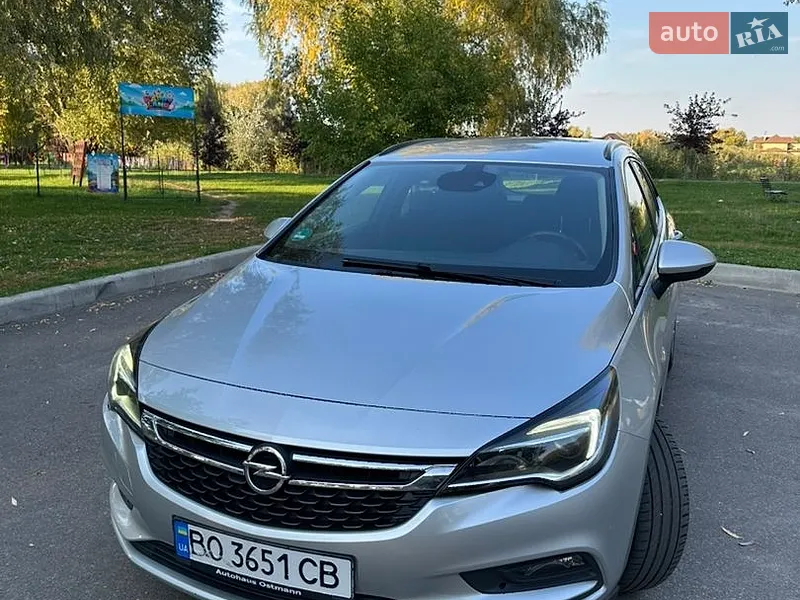 Opel Astra 2016
